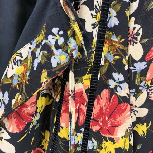 Banana Republic Valeri Long Sleeve Floral Smocked Waist Dress size Medium - Picture 7 of 14